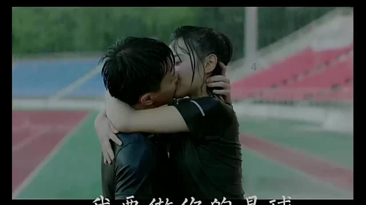 《五福临门》开机仪式,结果现场于正当场发疯
