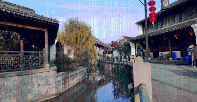 黄金AK闯迷宫